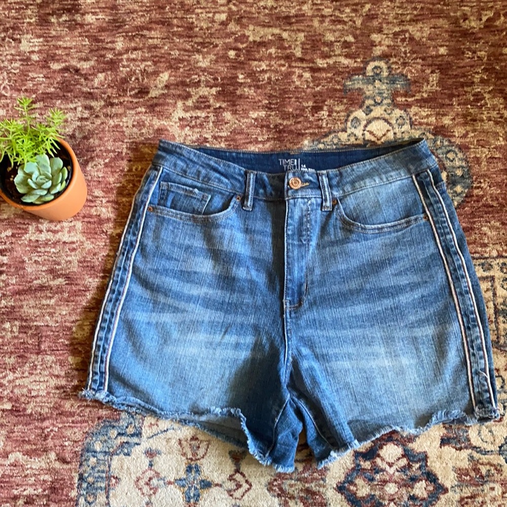 Time And Tru High Rise Jean Shorts